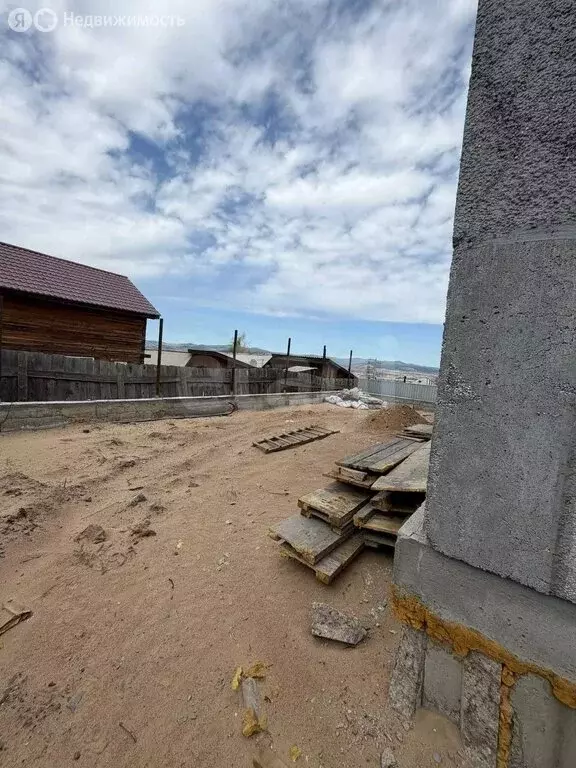 Дом в Улан-Удэ, микрорайон Новая Комушка, Барнаульская улица (140 м) - Фото 2