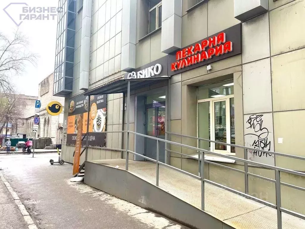 Торговая площадь в Самарская область, Самара Революционная ул., 70 (76 ... - Фото 2