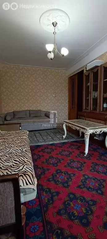 2-комнатная квартира: Махачкала, проспект Имама Шамиля, 57 (47.6 м) - Фото 1