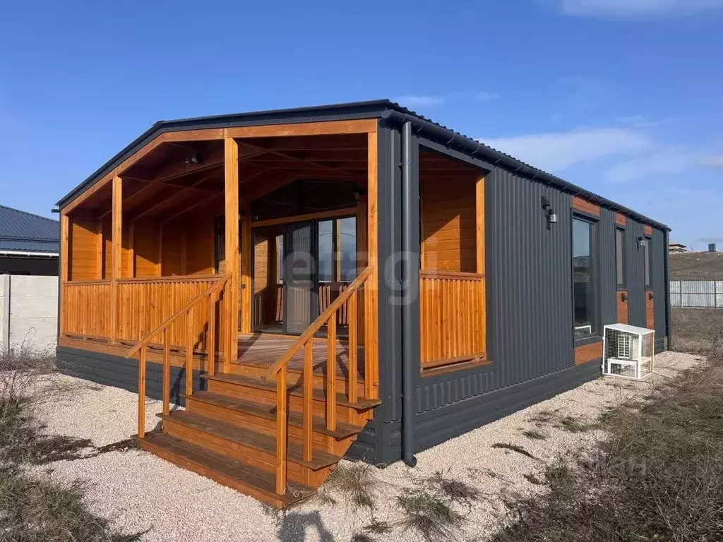 Дом в Крым, Симферопольский район, с. Доброе ул. Эльдара Халилова (85 ... - Фото 1