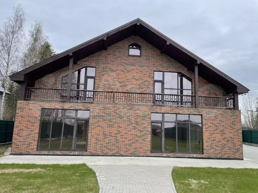 Коттедж 326 м на участке 12,5 сот. - Фото 0
