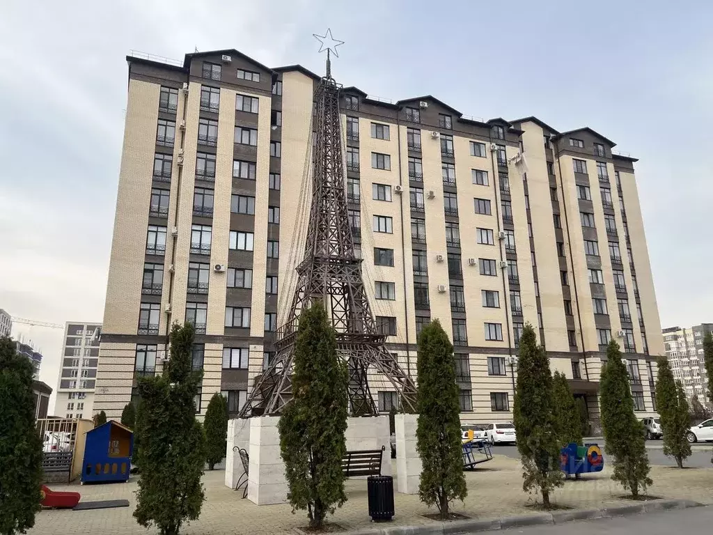 3-к кв. Северная Осетия, Владикавказ ул. Астана Кесаева, 46Б (92.0 м) - Фото 1