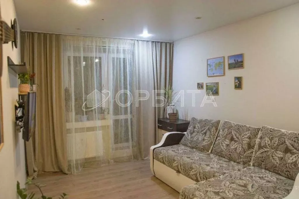 1-к кв. Тюменская область, Тюмень Интернациональная ул., 203к2 (32.1 ... - Фото 2