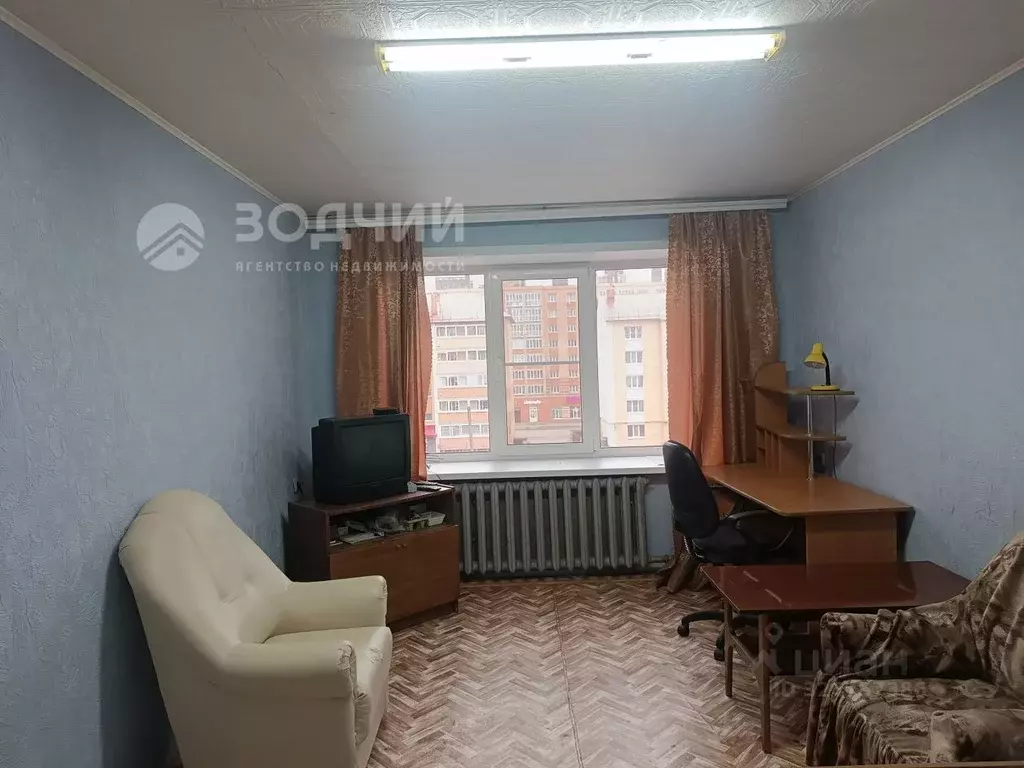 1-к кв. Чувашия, Цивильск Цивильский район, Парковый бул., 14 (43.0 м) - Фото 1