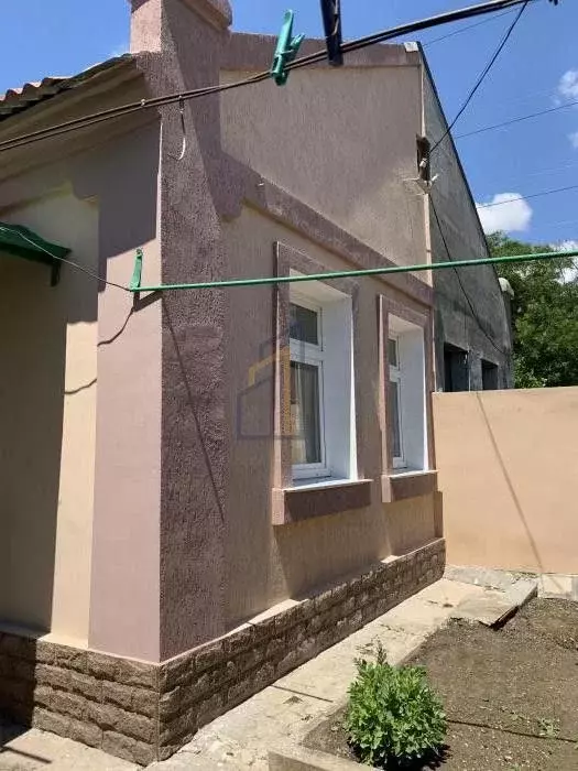 Дом в Крым, Евпатория ул. Рабочая (40 м) - Фото 0