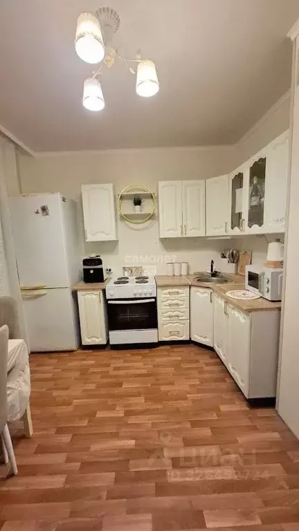 1-к кв. Курская область, Курск просп. Вячеслава Клыкова, 64 (36.0 м) - Фото 2