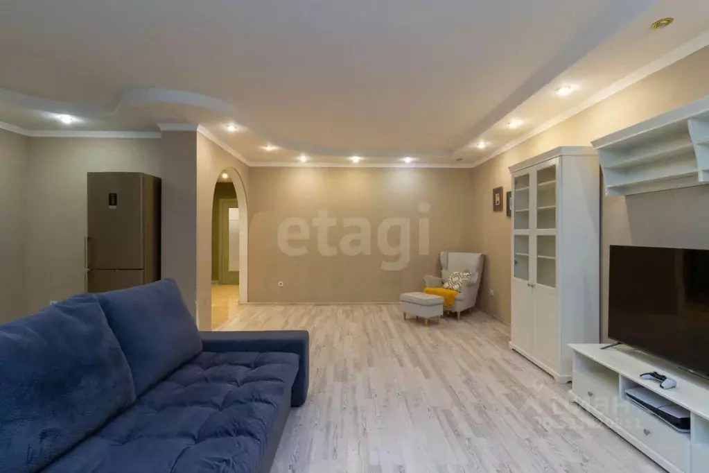 3-к кв. Красноярский край, Красноярск ул. Молокова, 1к4 (115.0 м) - Фото 1