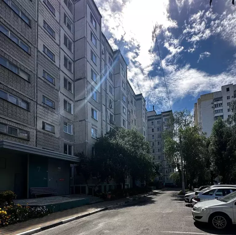 2-к кв. Белгородская область, Белгород Гостенская ул., 1 (46.6 м) - Фото 1