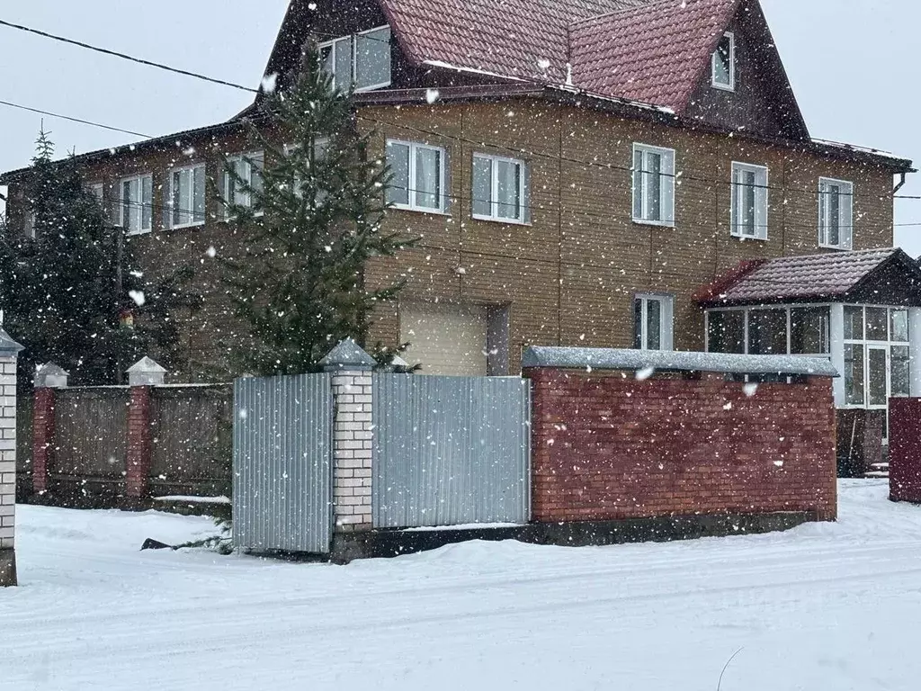 Дом в Тверская область, Удомля пер. Левитана (620 м) - Фото 1