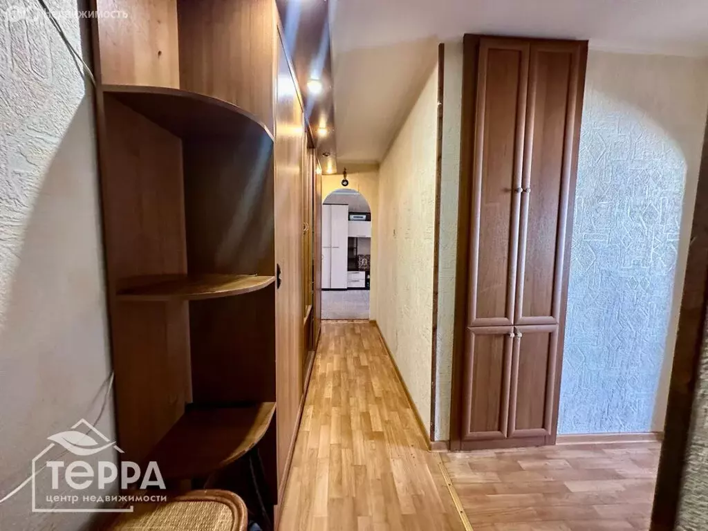 3-комнатная квартира: Евпатория, Советская улица, 8 (58.5 м) - Фото 2