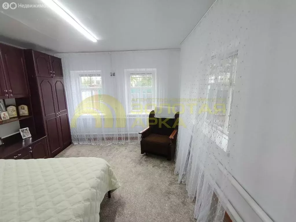 Дом в станица Тамань, улица Карла Маркса (38.5 м) - Фото 1