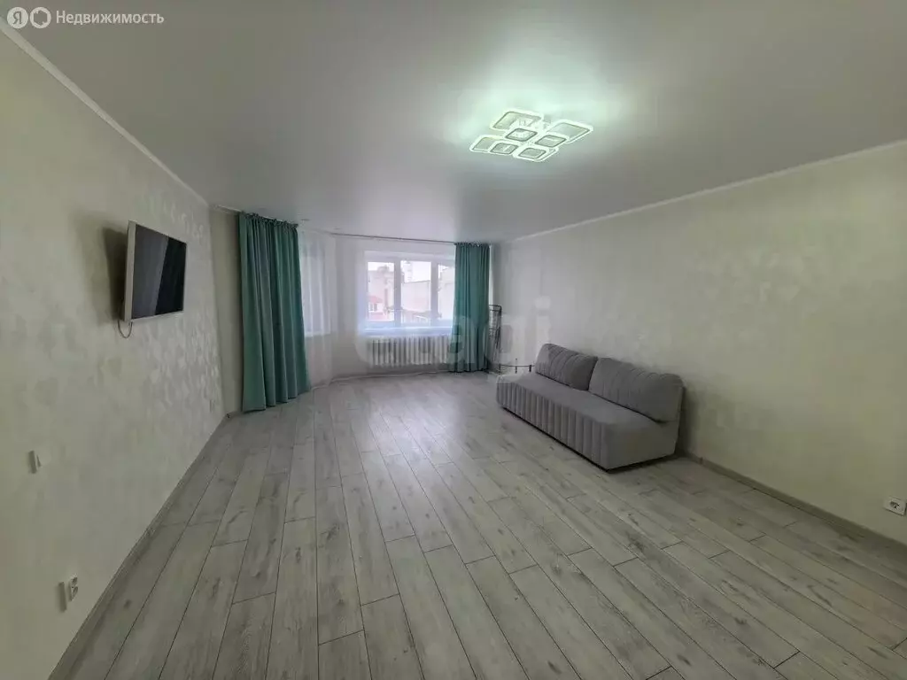 1-комнатная квартира: Брянск, улица Романа Брянского, 11 (46 м) - Фото 1