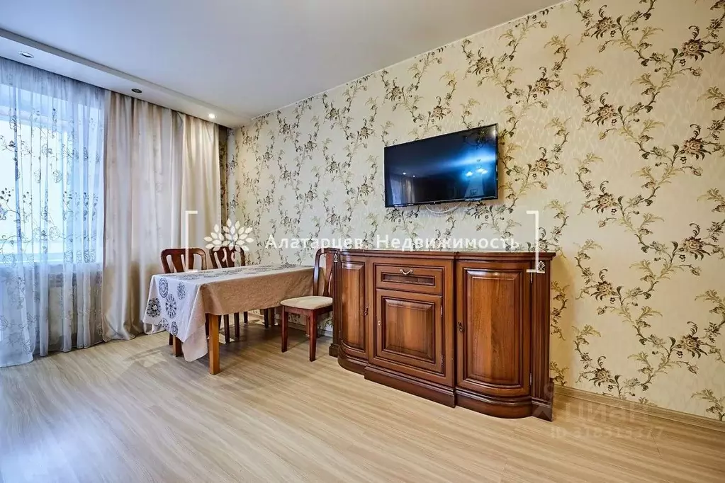2-к кв. Томская область, Томск просп. Мира, 72А (58.0 м) - Фото 1