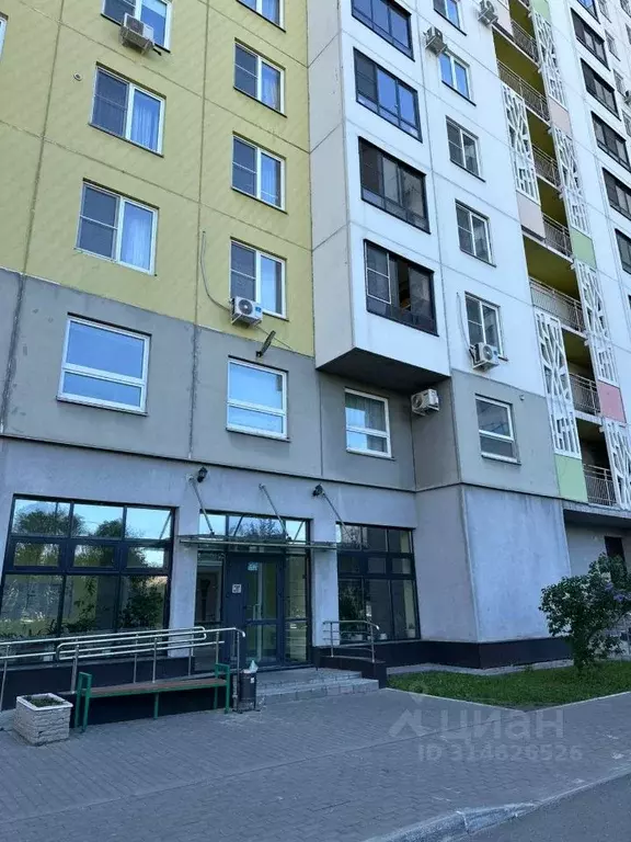 1-к кв. Челябинская область, Челябинск ул. Дзержинского, 82 (58.0 м) - Фото 0