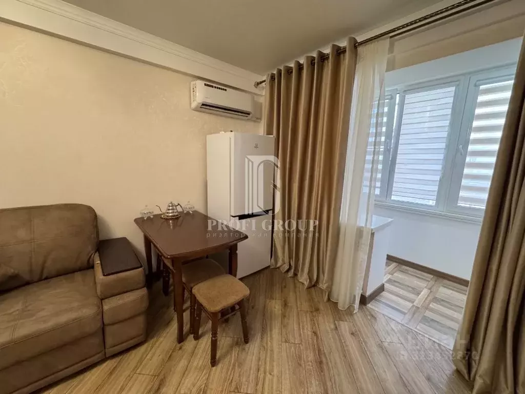 1-к кв. Дагестан, Каспийск ул. Магомедали Магомеджановa (54.0 м) - Фото 1