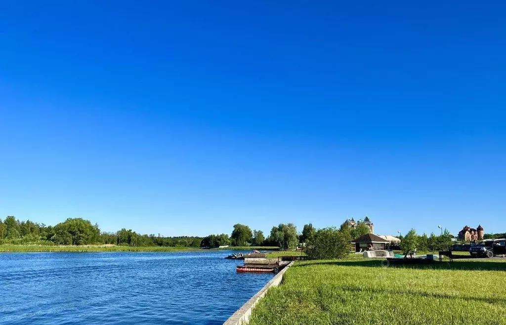 Участок в Тверская область, Конаковский муниципальный округ, д. ... - Фото 1