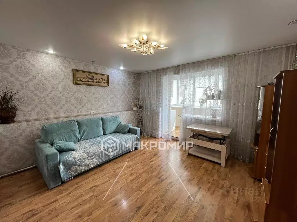 2-к кв. Челябинская область, Челябинск просп. Краснопольский, 5В (40.6 ... - Фото 0