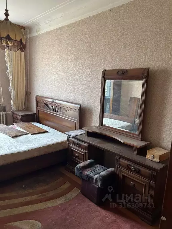 4-к кв. Саратовская область, Саратов ул. Танкистов, 73Б (116.0 м) - Фото 0