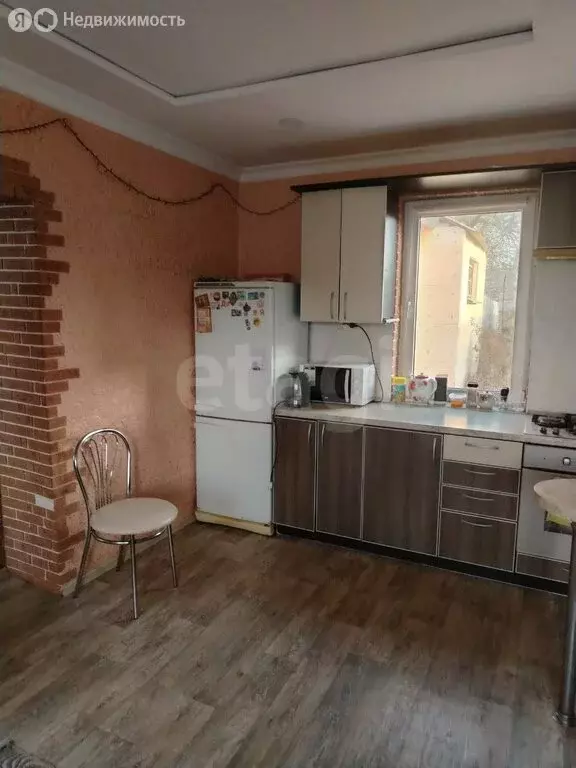 Дом в Строитель, Красноармейская улица (80 м) - Фото 2