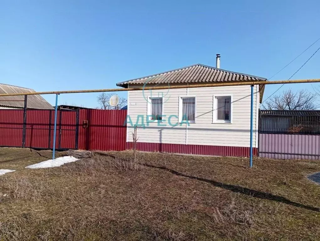 Дом в Белгородская область, Новый Оскол Рождественская ул. (37 м) - Фото 1