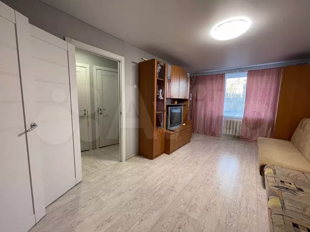 2-к. квартира, 50 м, 5/5 эт. - Фото 0