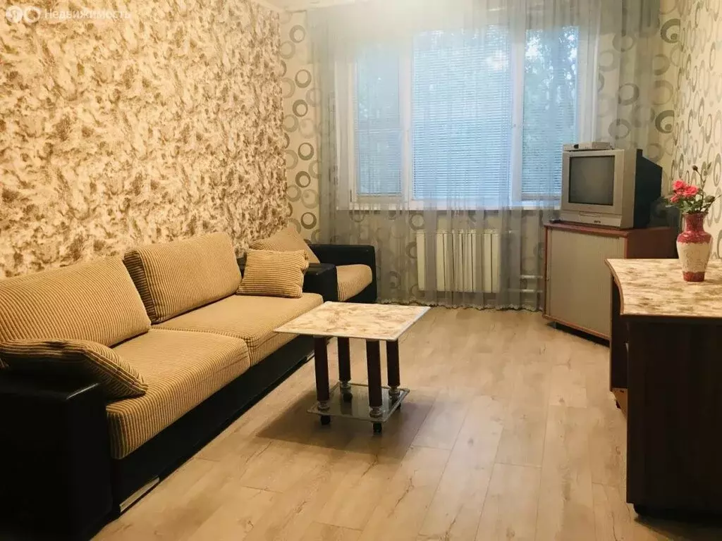 2-комнатная квартира: Кемерово, проспект Ленина, 70Б (52 м) - Фото 1