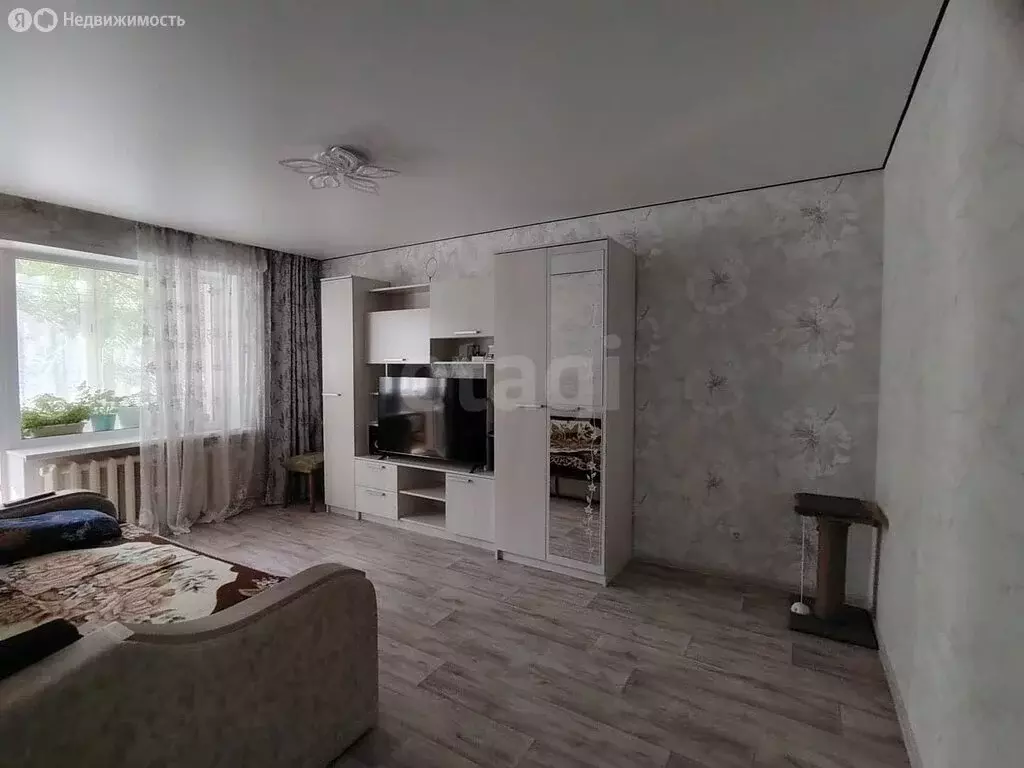3-комнатная квартира: Алапаевск, улица Юных Героев, 39 (63.6 м) - Фото 0