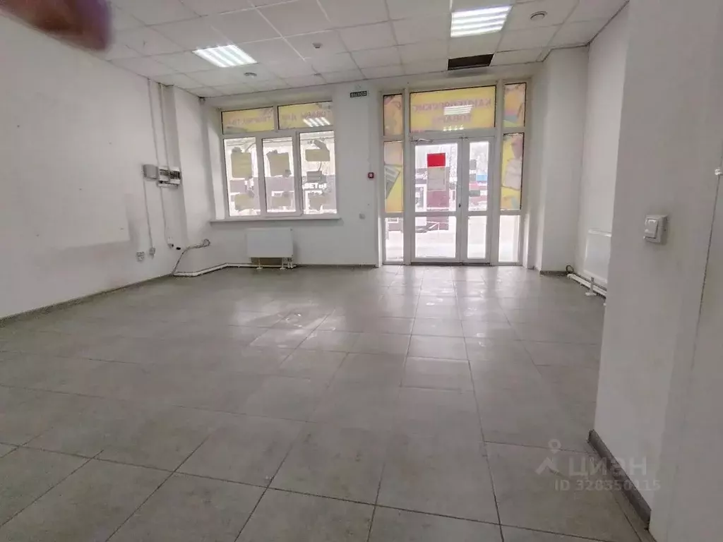 Помещение свободного назначения в Алтайский край, Барнаул тракт ... - Фото 1