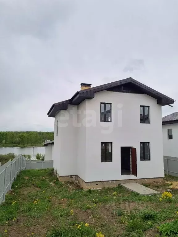 Дом в Тульская область, Тула городской округ, с. Архангельское ул. ... - Фото 1