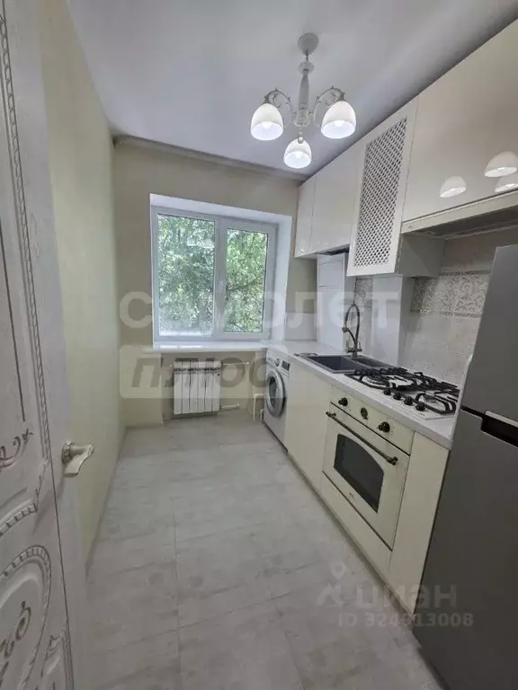 2-к кв. Крым, Симферополь ул. Троллейбусная, 17 (45.0 м) - Фото 1