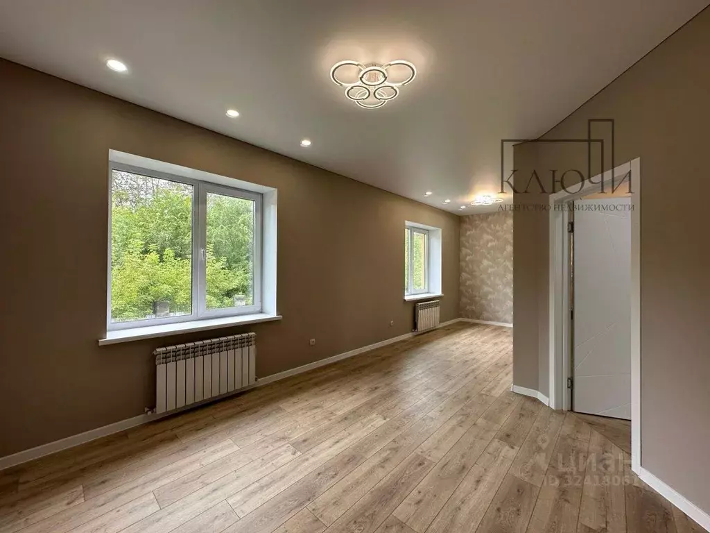 Таунхаус в Челябинская область, Магнитогорск ул. Новая, 35/8 (155 м) - Фото 1