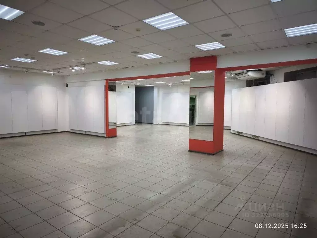 Торговая площадь в Башкортостан, Уфа ул. Ферина, 4 (277 м) - Фото 1