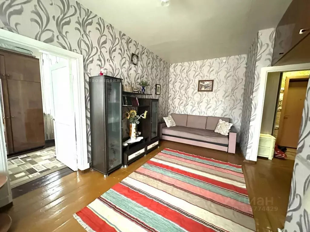 2-к кв. Чувашия, Шумерля Октябрьская ул., 10 (42.0 м) - Фото 1