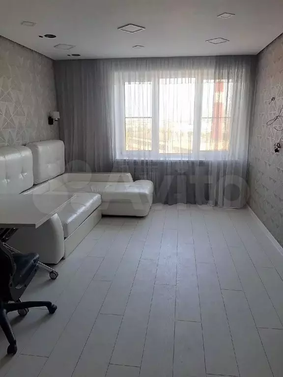 Комната 17 м в 8-к., 9/9 эт. - Фото 0