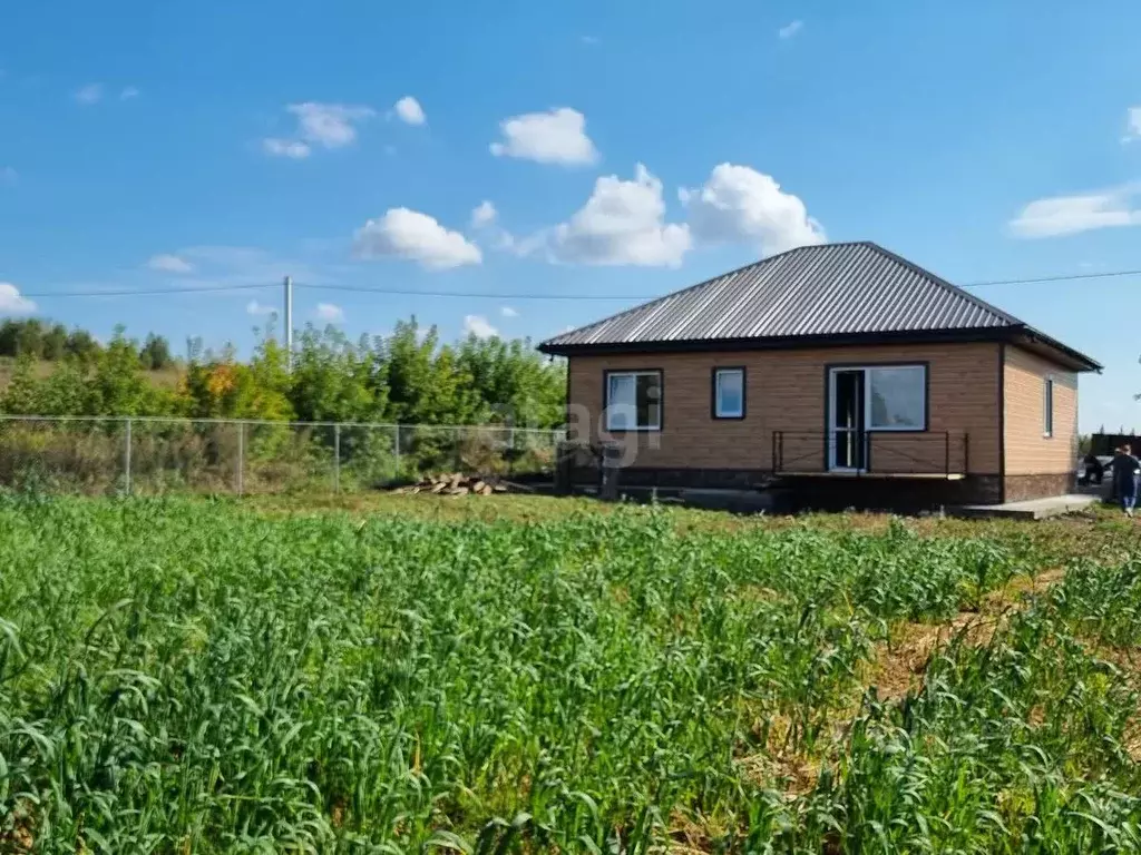 Коттедж в Челябинская область, Чебаркульский район, Травниковское ... - Фото 1