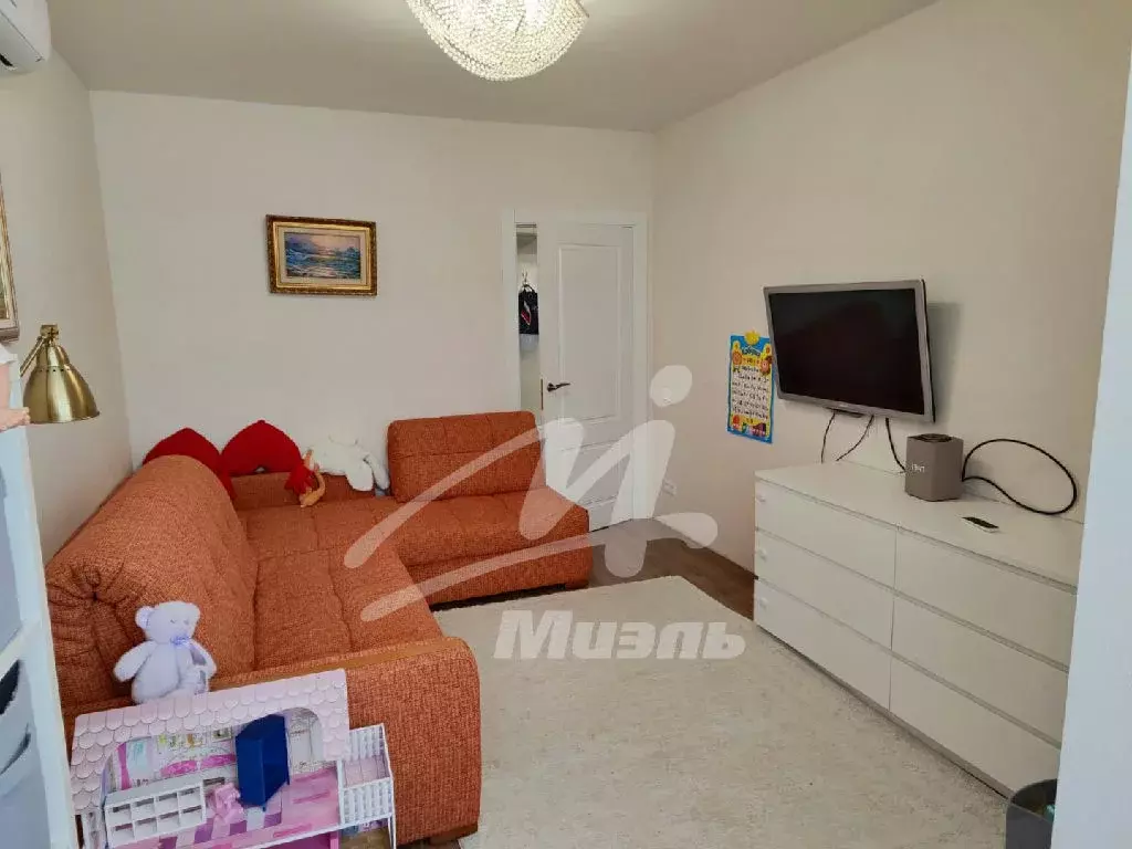 Продается 5-комнатная квартира - Фото 2