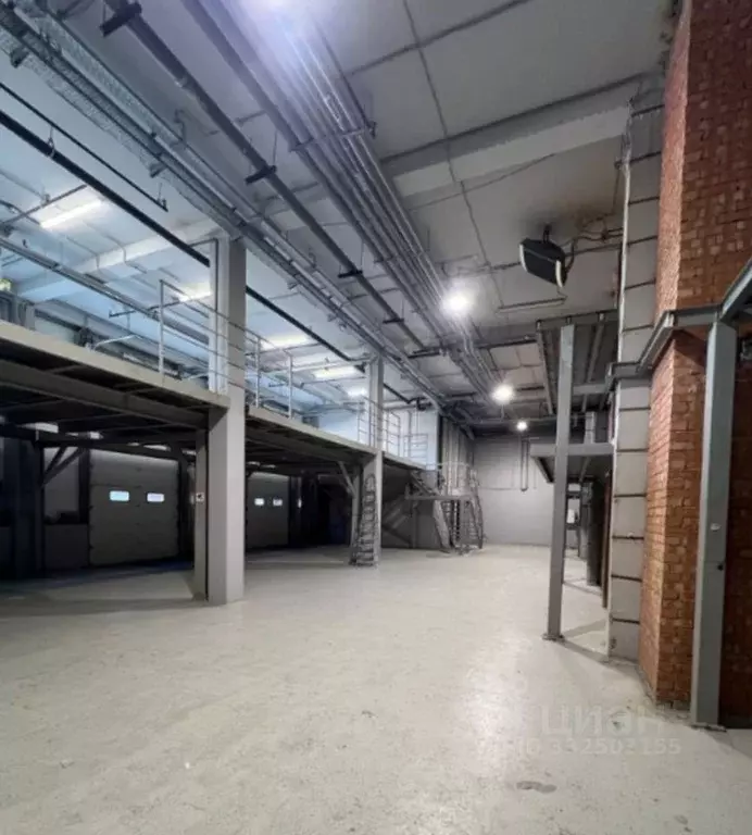 Помещение свободного назначения в Москва д. Лапшинка, вл7к1 (267 м) - Фото 1