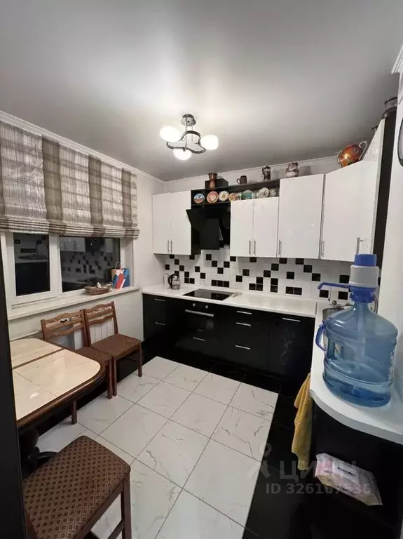 2-к кв. Москва ул. Корнейчука, 33А (55.0 м) - Фото 1