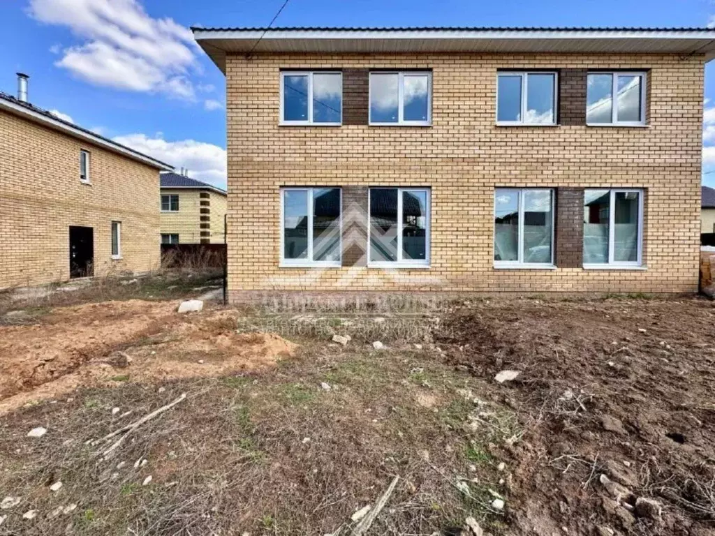 Таунхаус в Татарстан, с. Высокая Гора ул. Новая (100 м) - Фото 1