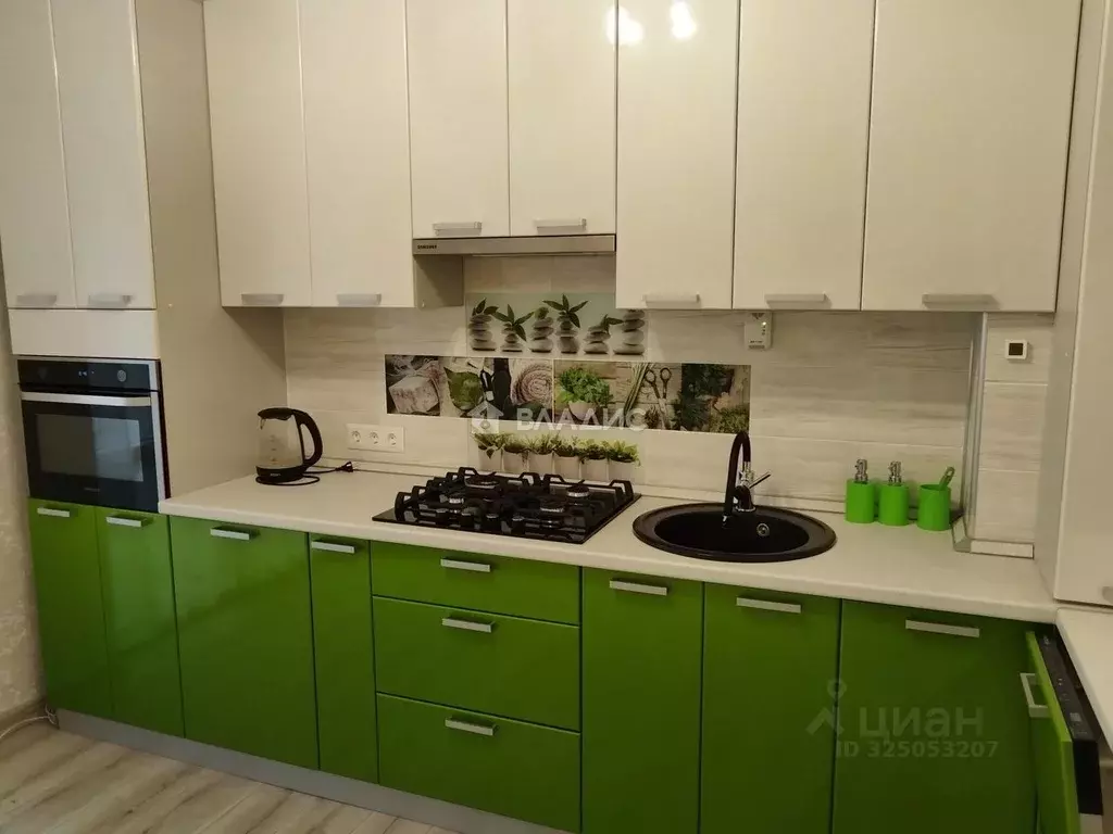 2-к кв. Калининградская область, Калининград ул. Карташева, 46Г (61.4 ... - Фото 1