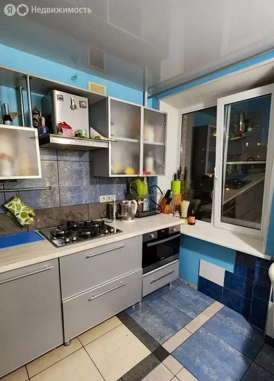 3-комнатная квартира: Москва, улица Маршала Бирюзова, 9 (56 м) - Фото 2