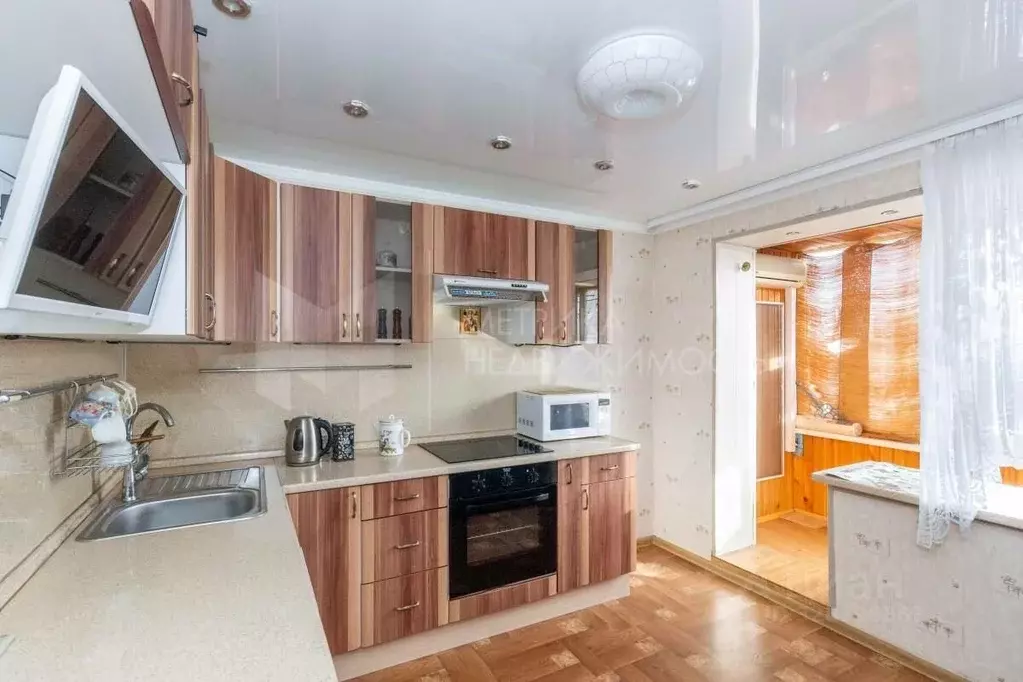 2-к кв. Тюменская область, Тюмень ул. Самарцева, 19а (47.2 м) - Фото 1