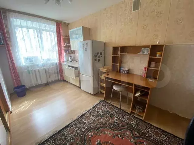 Комната 17 м в 4-к., 1/5 эт. - Фото 0