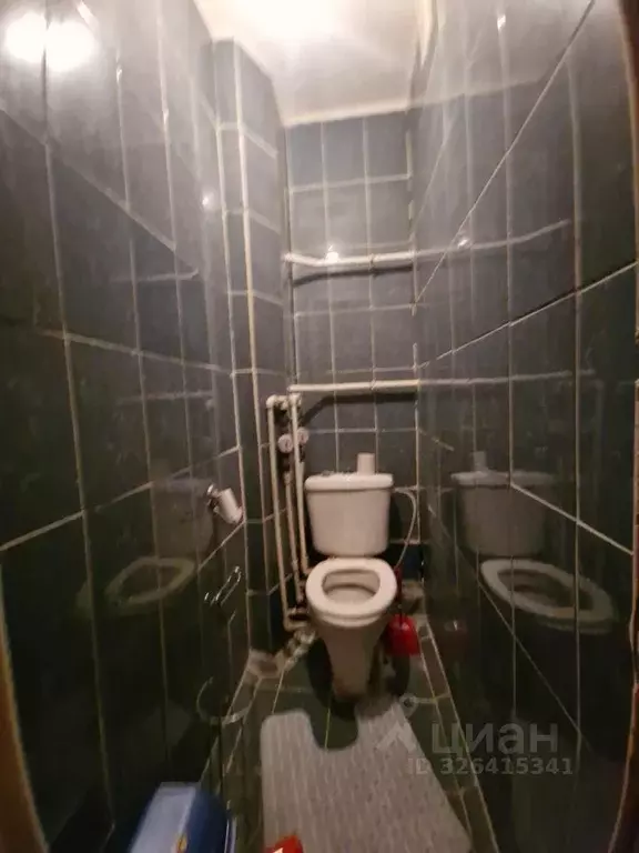 Комната Новосибирская область, Новосибирск ул. Селезнева, 26 (12.0 м) - Фото 2