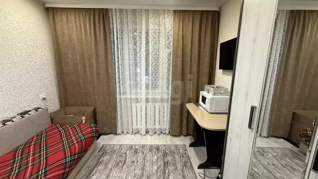 Комната Ямало-Ненецкий АО, Новый Уренгой ул. Геологоразведчиков, 2А ... - Фото 2