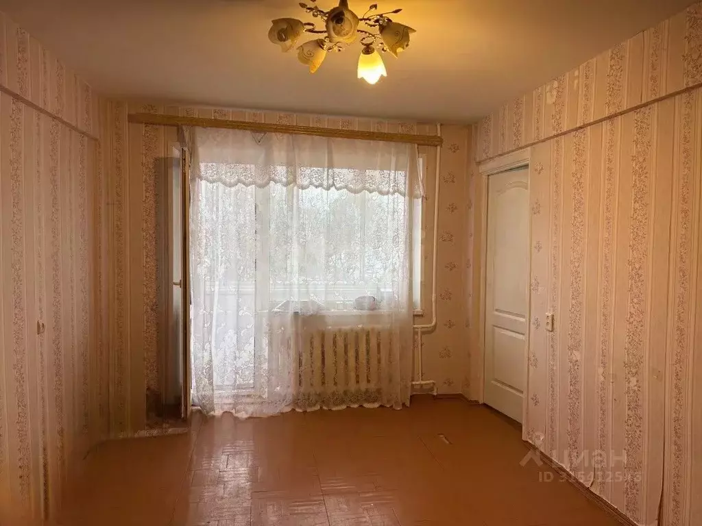 3-к кв. Удмуртия, Сарапул Интернациональная ул., 116 (48.6 м) - Фото 0