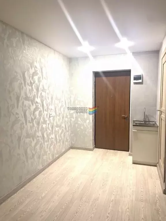 Студия Красноярский край, Красноярск ул. 60 лет Октября, 110 (17.0 м) - Фото 1