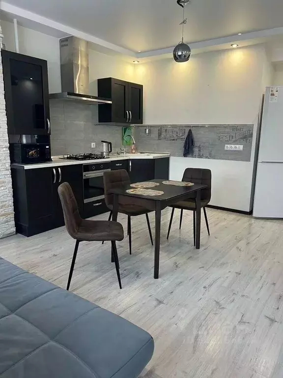 2-к кв. Крым, Симферополь ул. Балаклавская, 41А (62.0 м) - Фото 2