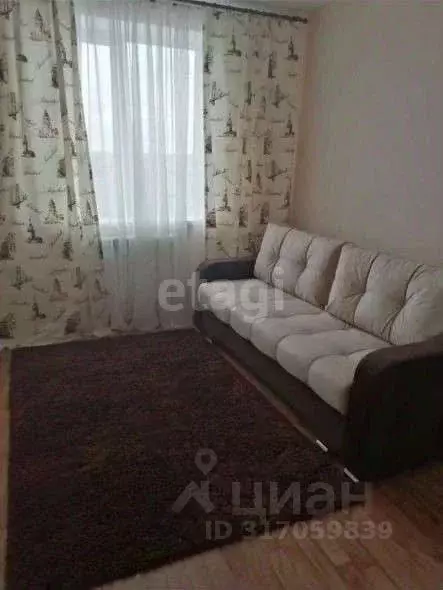 2-к кв. Курская область, Льгов Советская ул., 14 (50.5 м) - Фото 0