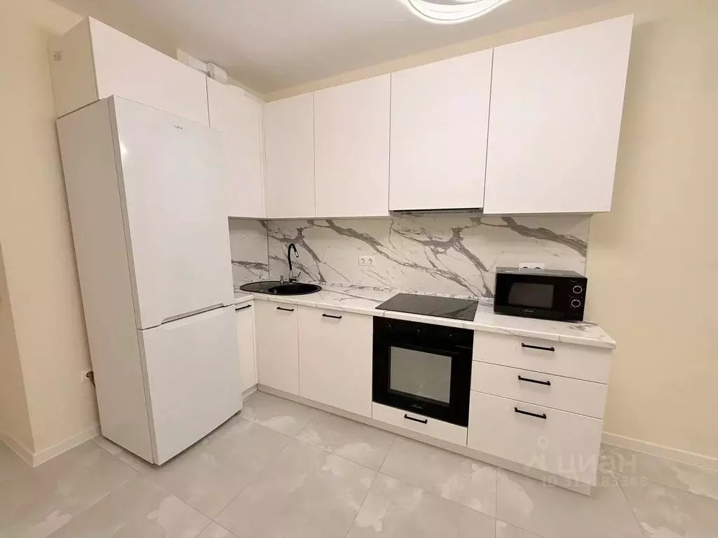 2-к кв. Краснодарский край, Краснодар ул. Командорская, 15/1 (69.1 м) - Фото 1